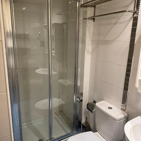 Estudio En Estación Y Garaje Vut-le-524 San Isidro (Leon)