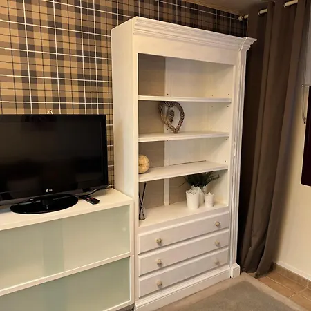 Apartamento Estudio En Estación Y Garaje Vut-le-524