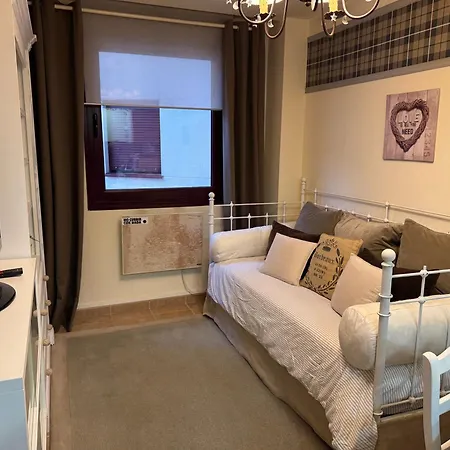 Estudio En Estación Y Garaje Vut-le-524 Apartamento *