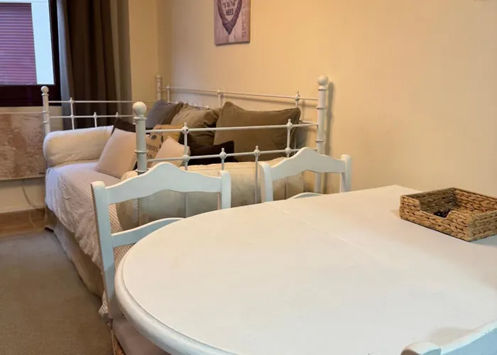 Estacion De Esqui De - Moderno A Pie De Pista *