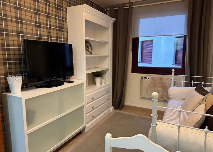 Estacion De Esqui De - Moderno A Pie De Pista